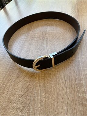 Calvin Klein Reversible Black Leather Belt with Silver Buckle Sz M